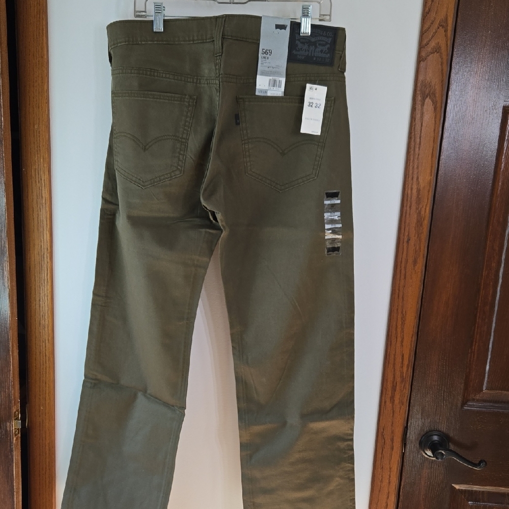 Levi's Men's Slim Straight Olive Jeans